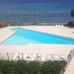 Lucia, Avec Piscine , Vue Et Pied Dans L'eau , Moriani-plage * 산타 루치아 디 모리아니