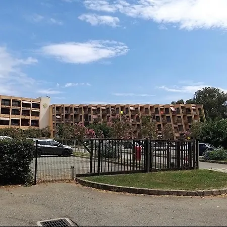 Lucia, Avec Piscine , Vue Et Pied Dans L'eau , Moriani-plage Santa-Lucia-di-Moriani