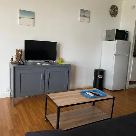 Lucia, Avec Piscine , Vue Et Pied Dans L'eau , Moriani-plage Appartement Santa-Lucia-di-Moriani