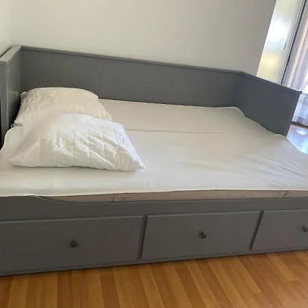 Appartement Lucia, Avec Piscine , Vue Et Pied Dans L'eau , Moriani-plage *