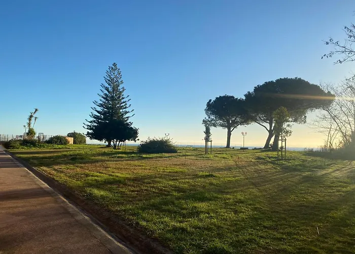 Lucia, Avec Piscine , Vue Et Pied Dans L'eau , Moriani-plage Апартаменты *