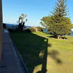 Lucia, Avec Piscine , Vue Et Pied Dans L'eau , Moriani-plage *