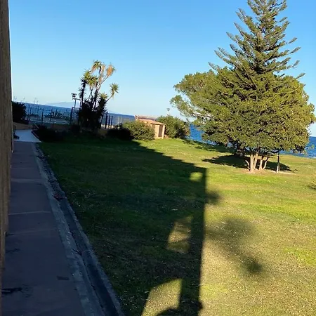 Lucia, Avec Piscine , Vue Et Pied Dans L'eau , Moriani-plage *