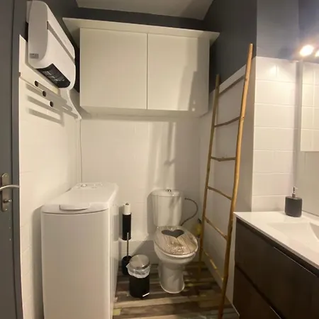 Lucia, Avec Piscine , Vue Et Pied Dans L'eau , Moriani-plage * Santa-Lucia-di-Moriani