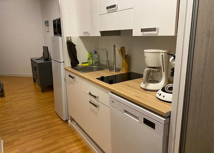 Lucia, Avec Piscine , Vue Et Pied Dans L'eau , Moriani-plage 公寓 圣露茜亚迪莫伊拉